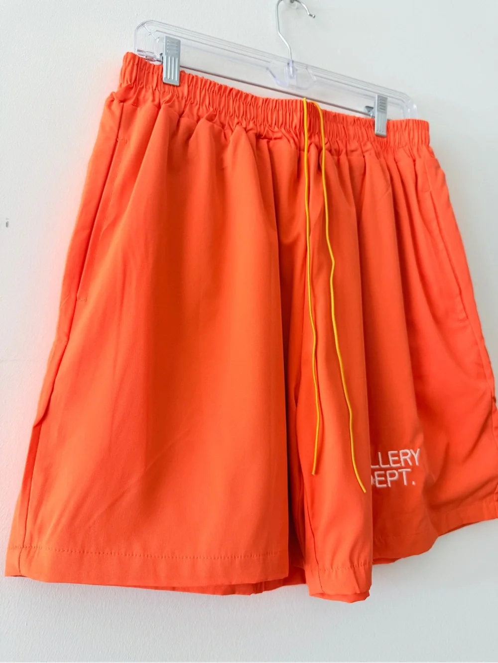 Gallery Dept. Swim Shorts Mens Large Orange Mesh Lined Elastic Waist Logo Trunks